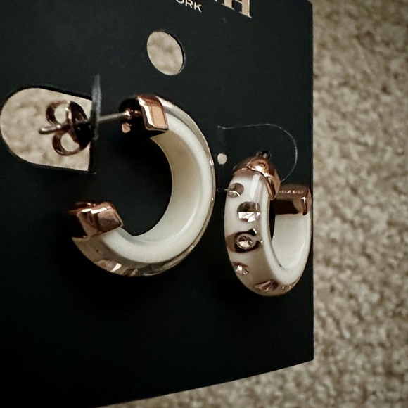 COACH Earrings - Picture 4 of 8